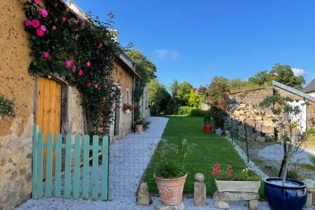 Gite En Cotentin Vila Etienville Exterior foto